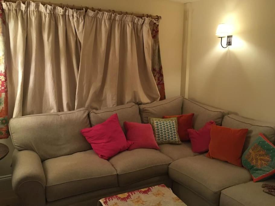 St Anthony'S, Bright Perkily Decorated 3 Bedroom House Ampleforth Екстериор снимка